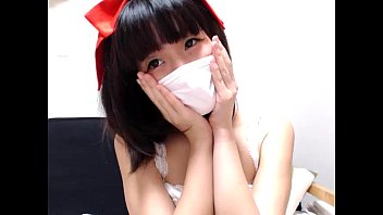 超激カワでぶりっ子な素人美少女が自宅で自撮りオナニーする無修正